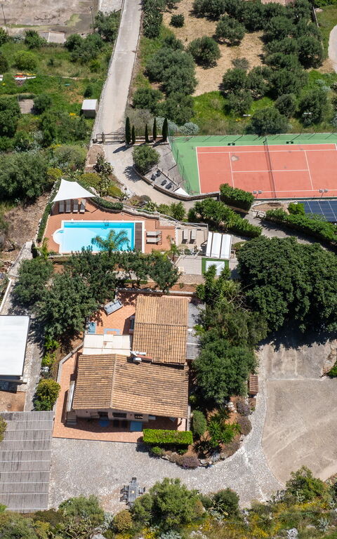 Villa Petra: bassin, Vues