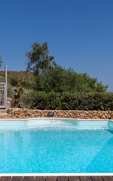 Villa Petra: bassin, Extérieur, Extérieurs