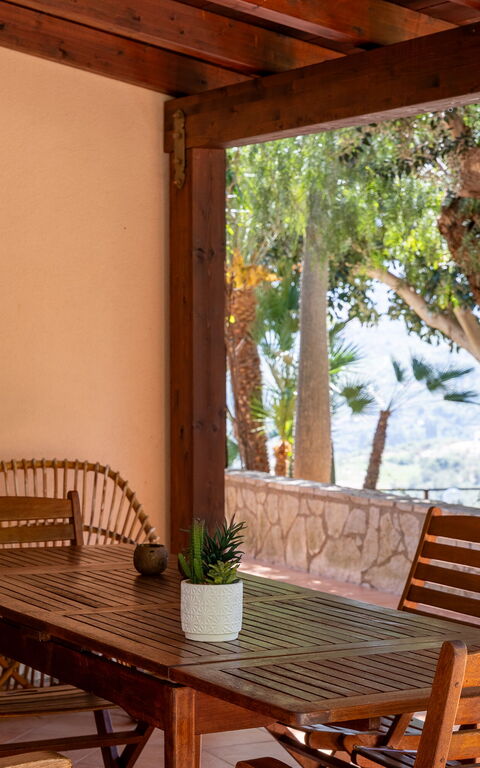 Villa Petra: Balcon / Terrasse / Patio