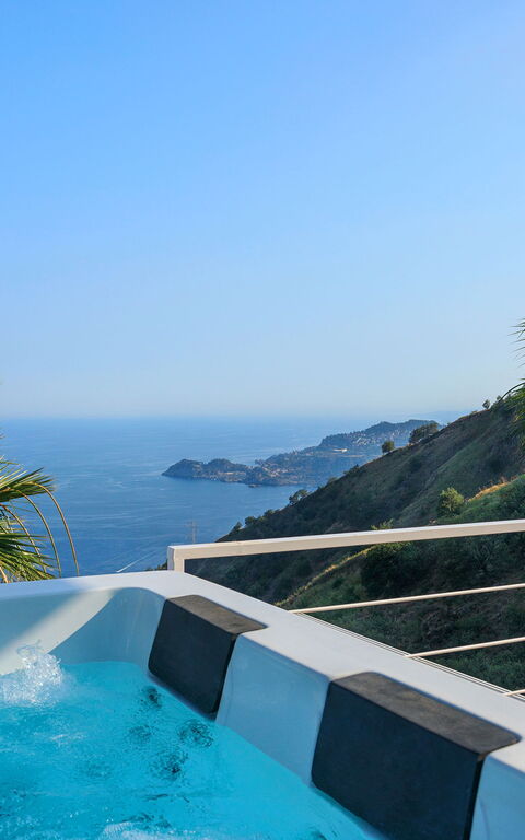 Villa Elysium: Bien-être, Extérieur, Extérieurs, jacuzzi, Vues