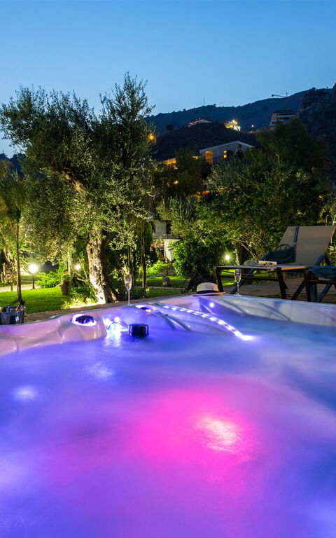 Villa Bellasia: Extérieur, Extérieurs, jacuzzi, Jardin