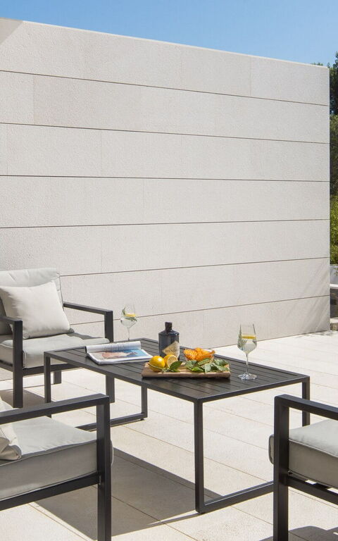 Orvas Villa 82: Balcon / Terrasse / Patio, Extérieur