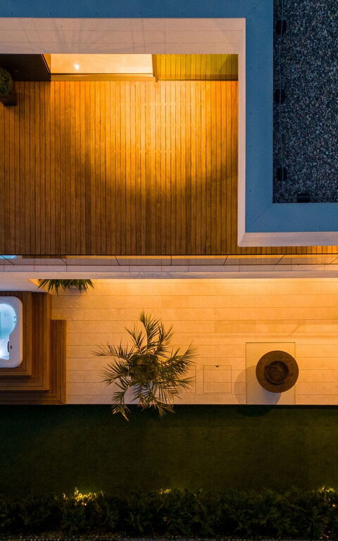 Orvas Villa 82: bassin, jacuzzi