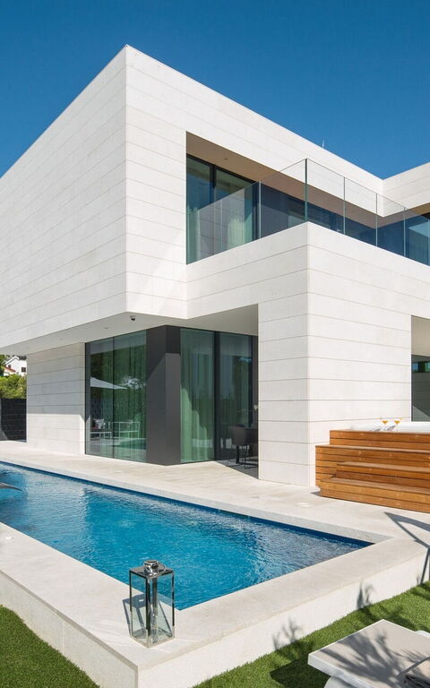 Orvas Villa 82: bassin, Extérieurs, jacuzzi, Jardin, Vues