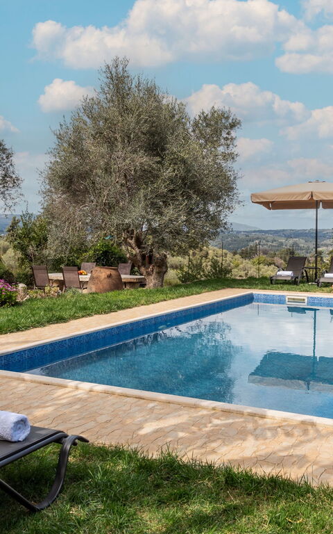 Klapas: bassin, Extérieurs, Jardin