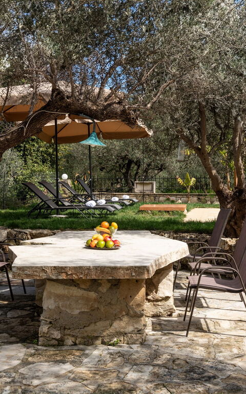 Klapas: Balcon / Terrasse / Patio, bassin, Extérieurs, Jardin