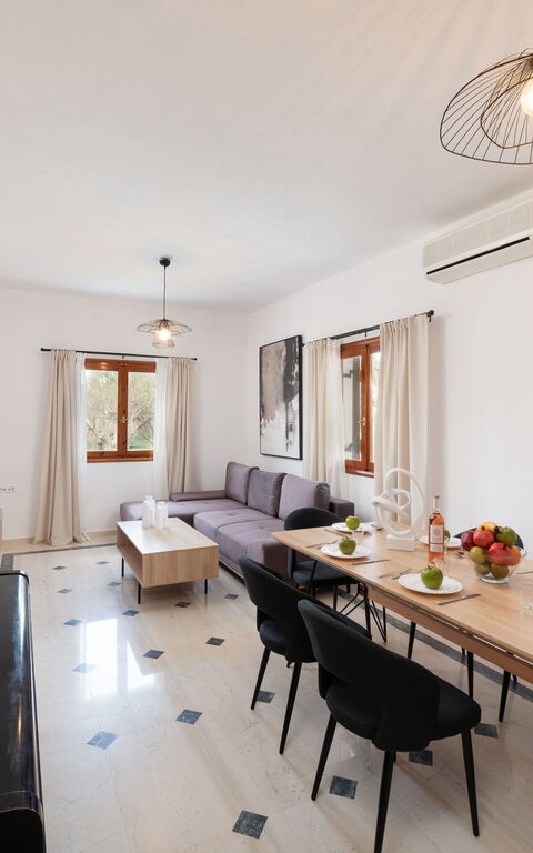 Klapas: Salle à manger, Salon