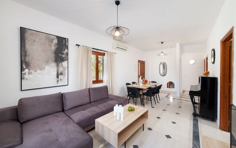 Klapas: Salle à manger, Salon