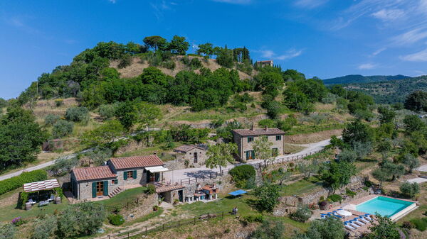 Casale della Torre: bassin, Extérieur, Jardin, Vues