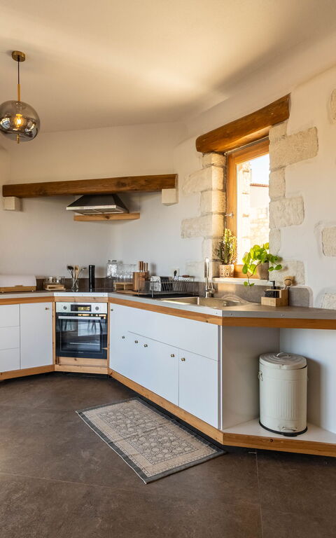 Villa Falcos: Cuisine