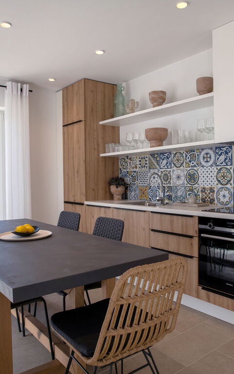 Villa Thea Mare Maistro: Cuisine, Salle à manger