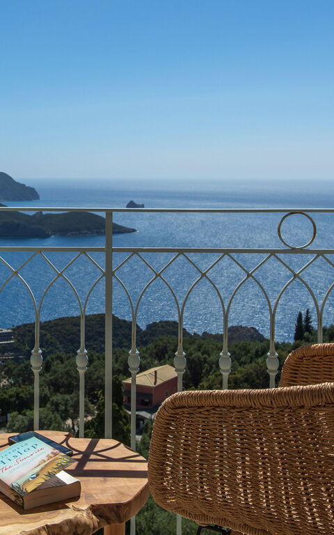 Villa Thea Mare Maistro: Balcon / Terrasse / Patio