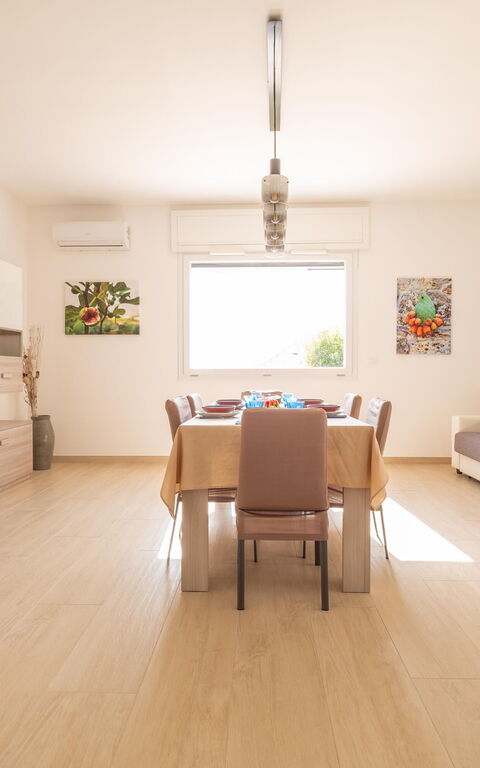 Villa Palibella: Cuisine, Salle à manger, Salon