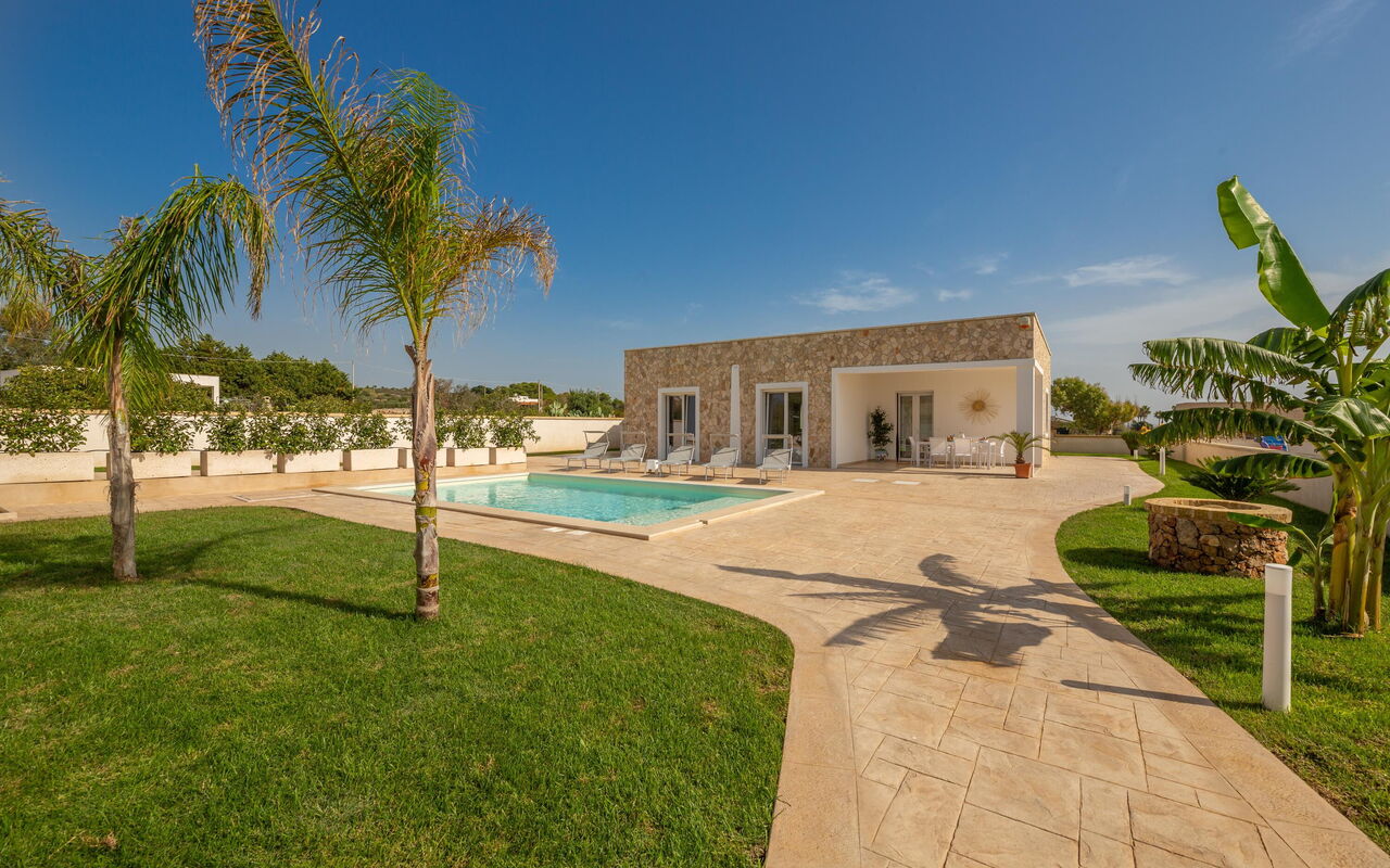 Villa Palibella: bassin, Entrée principale, Extérieur, Extérieurs, Jardin