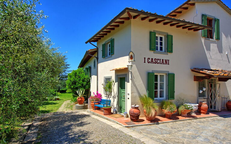 Villa Casciani: Extérieur, Extérieurs