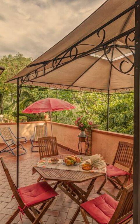 Leccino: Balcon / Terrasse / Patio, Extérieur, Extérieurs, Vues