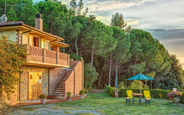 Leccino: Entrée principale, Extérieur, Extérieurs, Jardin