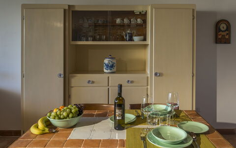 Logement Roggiola: Cuisine, Salle à manger