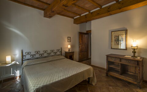 Logement Zi Toni: chambre à coucher