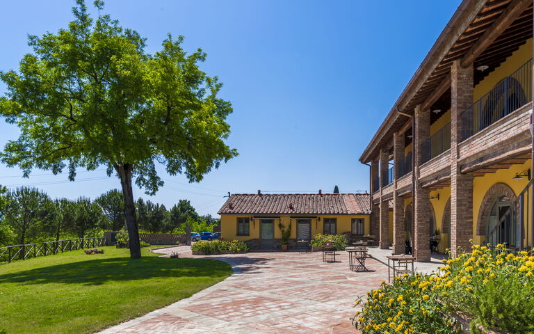 Le Fornaci: Extérieur, Extérieurs, Jardin, Vues