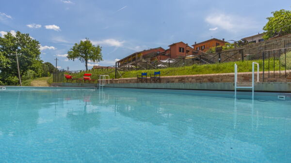 Le Fornaci: bassin, Extérieur, Extérieurs, Jardin, Vues