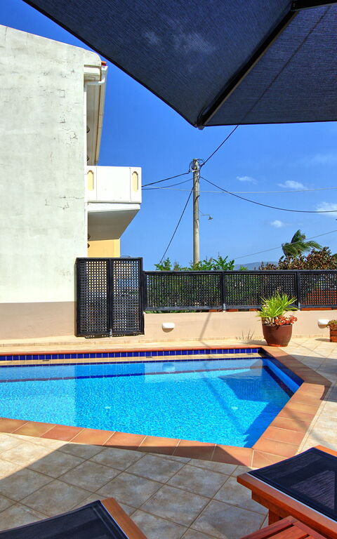 Villa Endless View: Automne, bassin, Été, Extérieur, Printemps