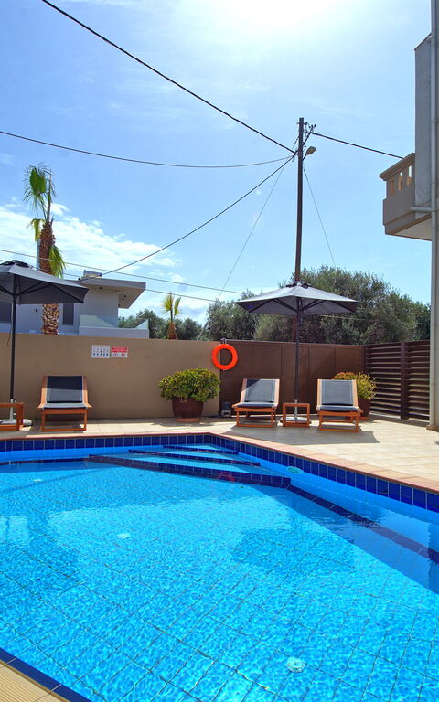 Villa Endless View: Automne, bassin, Été, Extérieur, Extérieurs, Printemps