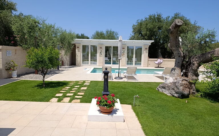 Terra Mater: bassin, Extérieur, Extérieurs, Jardin