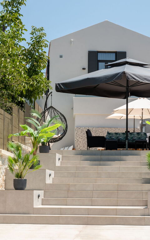 Villa Paul: Entrée principale, Extérieur, Extérieurs