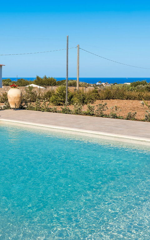 Villa Paolina: bassin, Extérieur, Extérieurs