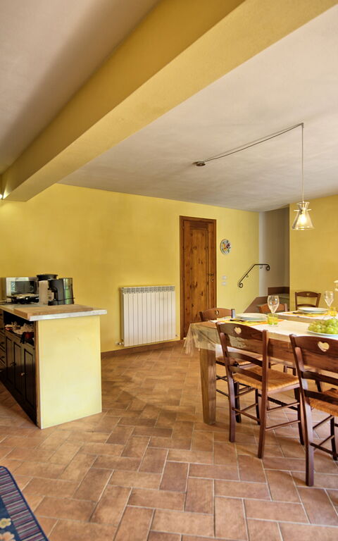 Casa Minuccia: Cuisine, Salle à manger