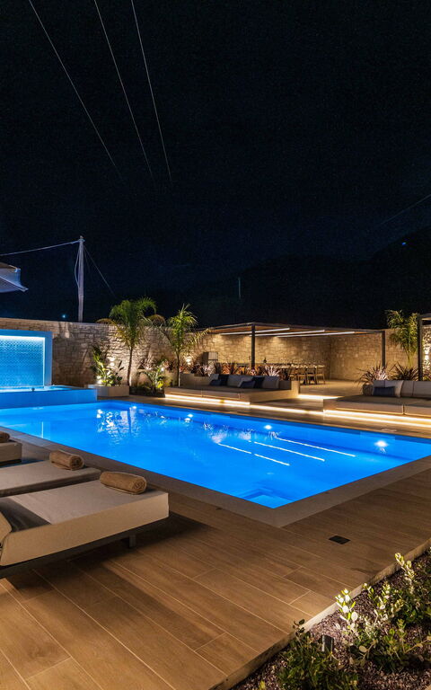 Villa Serenity: bassin, Extérieur