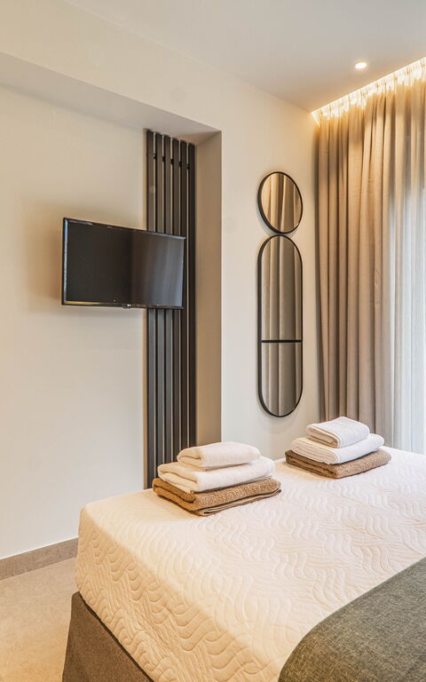 Villa Serenity: chambre à coucher, Salle de bain