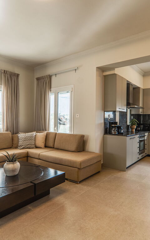 Villa Serenity: Cuisine, Salon