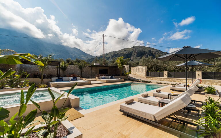 Villa Serenity: bassin, Extérieur, Jardin