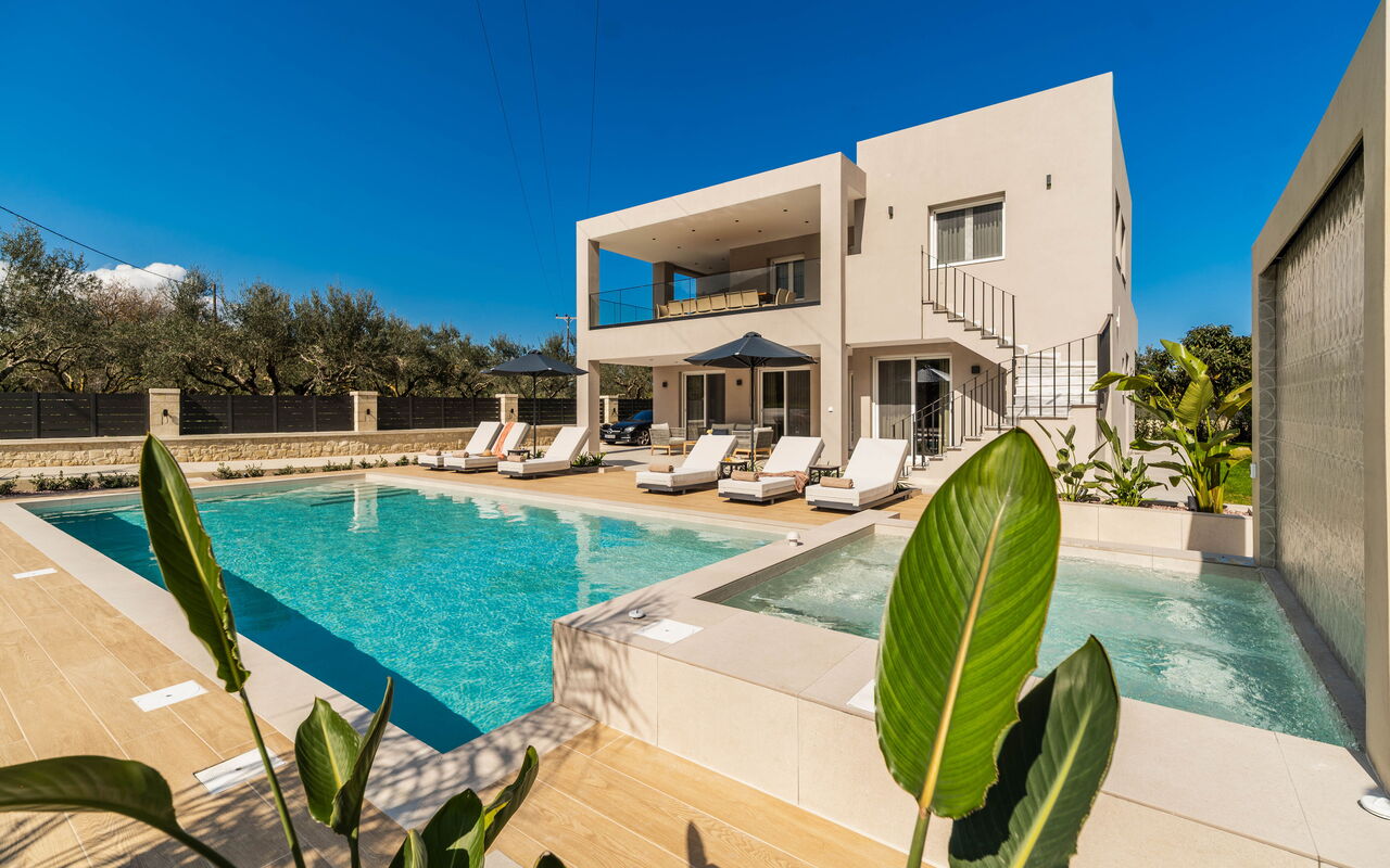 Villa Serenity: bassin, Extérieur, Extérieurs