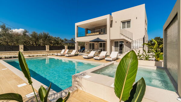 Villa Serenity: bassin, Extérieur, Extérieurs