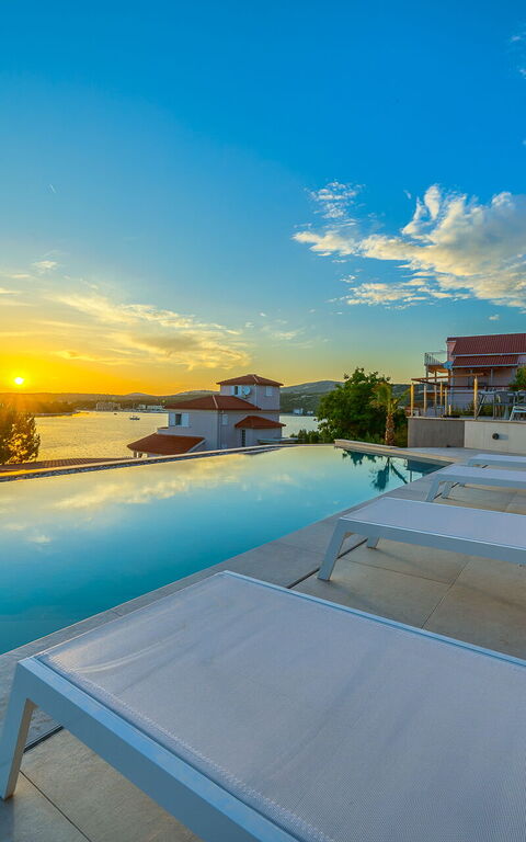 Villa Allina: bassin, Extérieur, Extérieurs, Vues