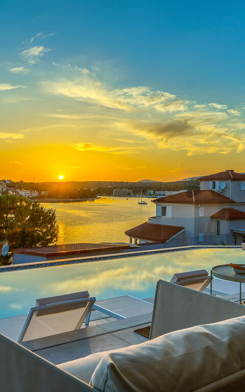 Villa Allina: bassin, Extérieur, Extérieurs, Vues