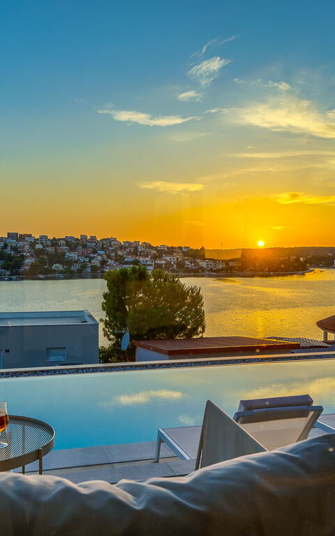 Villa Allina: bassin, Extérieur, Extérieurs, Vues