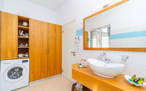 Logement Christianna Apartments 1: Salle de bain