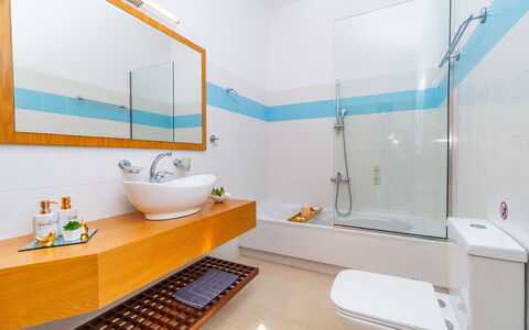 Logement Christianna Apartments 1: Salle de bain