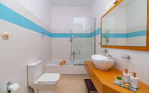 Logement Christianna Apartments 2: Salle de bain