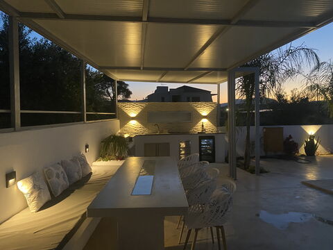 Christianna Apartments