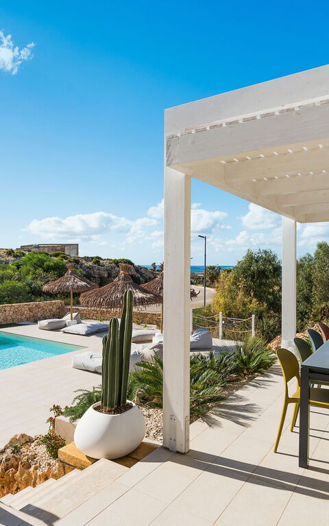 Villa Castalia: Balcon / Terrasse / Patio, bassin, Extérieur, Extérieurs