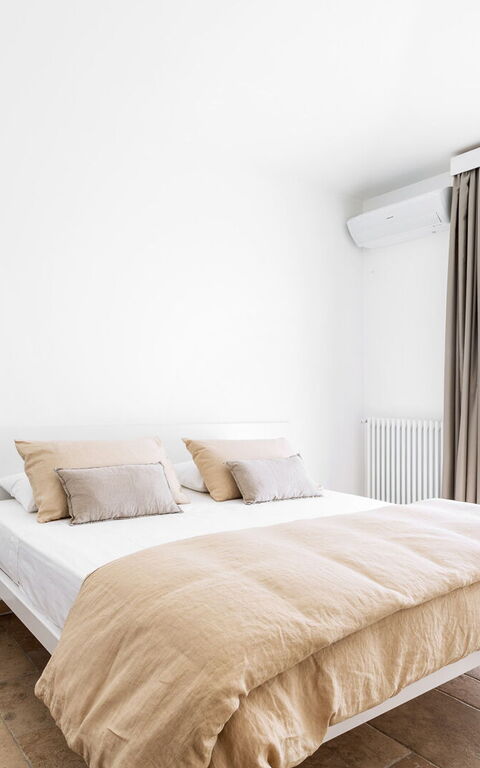 Villa Erakle: chambre à coucher