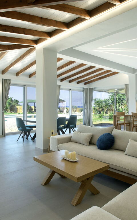 Villa Aurora Blue: Salon