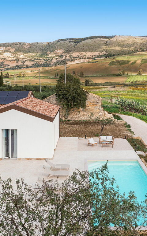 Villa Sike: bassin, Extérieur, Extérieurs, Vues