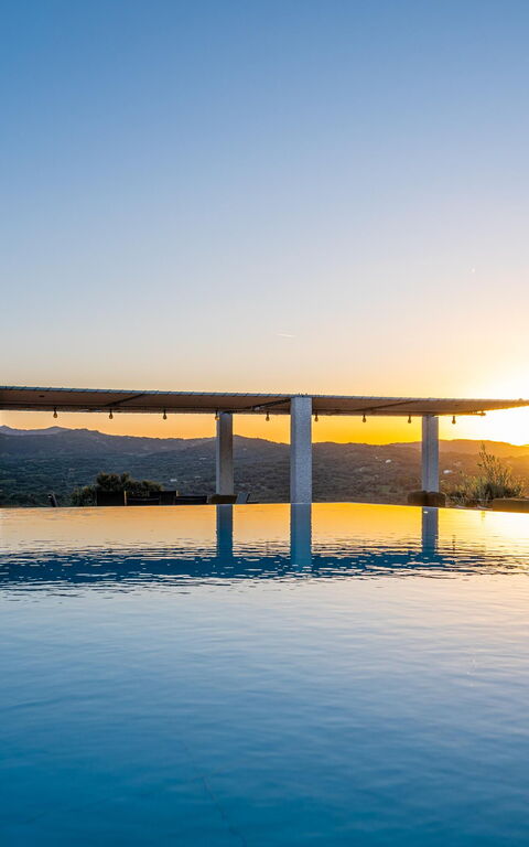 Villa Sole Tra i Ginepri: bassin, Extérieur, Extérieurs, Vues