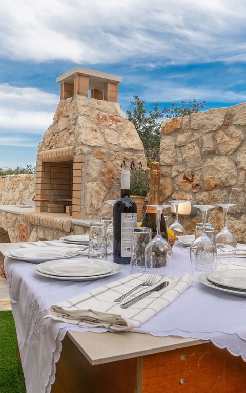 Villa Blini: Extérieur, Extérieurs, Jardin